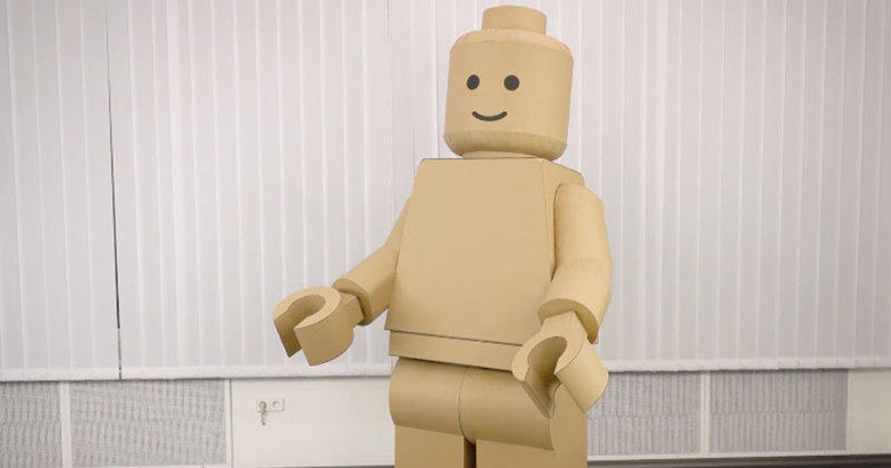 25 meilleures idées sur Personnage Lego géant