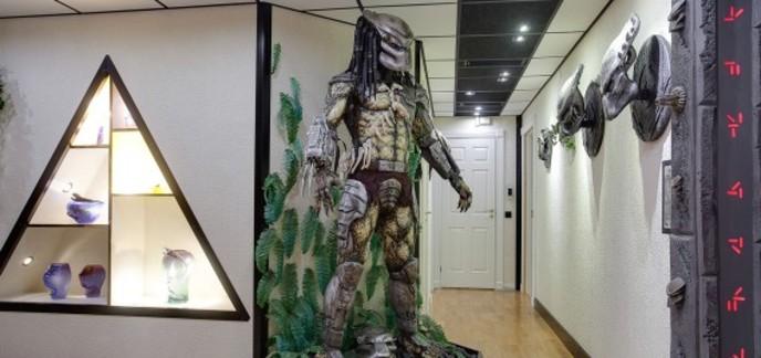 Petite annonce : maison à vendre pour immense fan de Predator