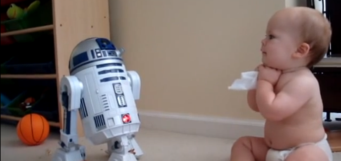 R2-D2 parle le langage des bébés