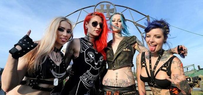 Top 40 des images marquantes du Hellfest 2014