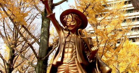 Le Japon inaugure une statue de bronze de Luffy en hommage à Eiichiro Oda