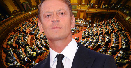 WTF : Rocco Siffredi est candidat pour devenir Président de la République