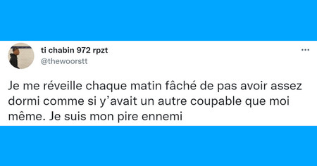 Top 20 des tweets les plus drôles sur le réveil, debout les flemmards