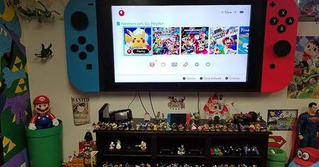 Un téléviseur sous forme de Nintendo Switch géante