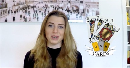 Elle trouve les jeux de cartes sexistes et racistes, elle crée une toute nouvelle version