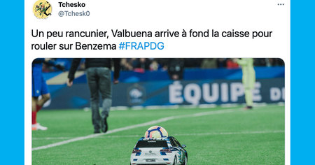 Équipe de France : le premier match de Karim Benzema enflamme les internautes (30 tweets)