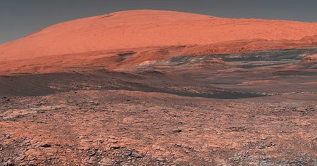 Mars : une photo panoramique à 360 degrés sur la crête de Vera Rubin