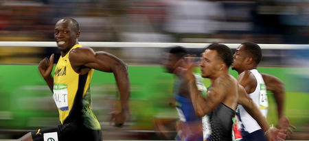 Le top tweet du sourire de Usain Bolt durant la demi-finale du 100 mètres !