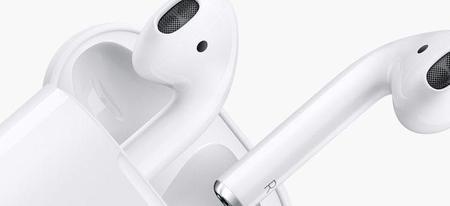 Il fallait que ça arrive à quelqu'un : il fait tomber ses AirPods dans les toilettes !