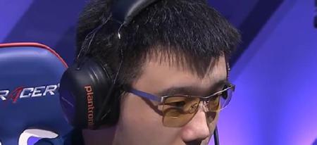 Le pro gamer Vasilii éjecté de l'équipe Newbee pour violences conjugales en live