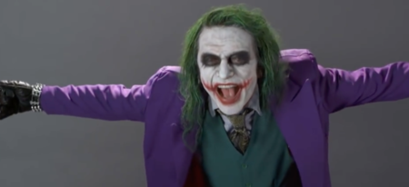 Quand Tommy Wiseau passe une audition pour le rôle du Joker, c'est perturbant et génial à la fois (video)