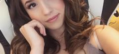 Pokimane se fait détrôner par une streameuse controversée sur Twitch