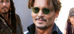 Pirates des Caraïbes : méconnaissable, Johnny Depp surprend ses fans en faisant revivre Jack Sparrow (vidéo)