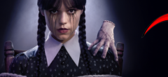 Jenna Ortega topless aux Emmy Awards 2025