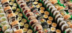 Cet homme a été banni d'un restaurant de sushis à volonté car il en mangeait trop