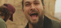 Quand Jason Momoa fait une vidéo hilarante pour dénoncer le plastique à usage unique