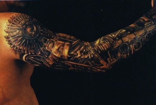 tatouage biomécanique 32