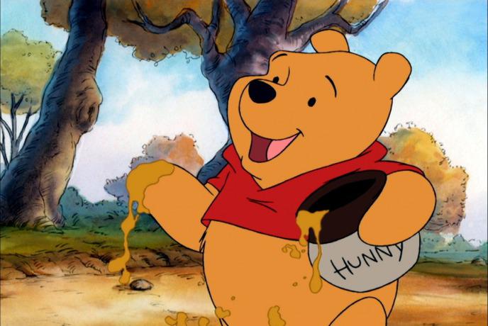 Quel est le vrai nom de Winnie l'ourson, qui a été rebaptisé plusieurs fois  ?