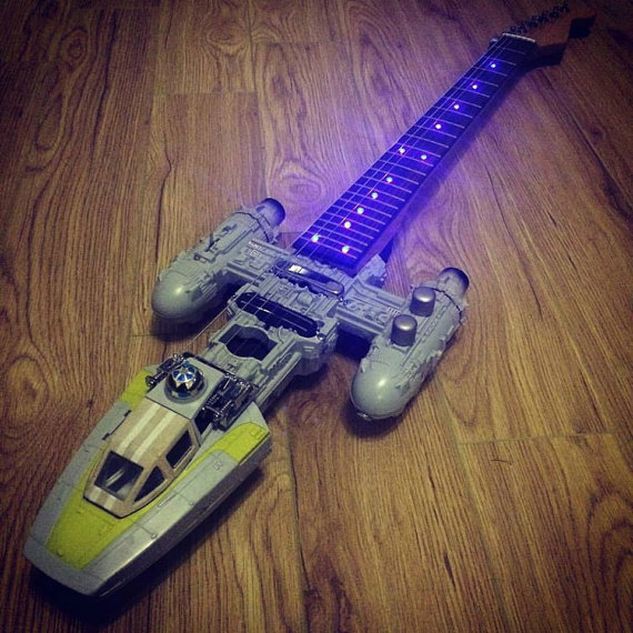 y-wing-guitare-doni