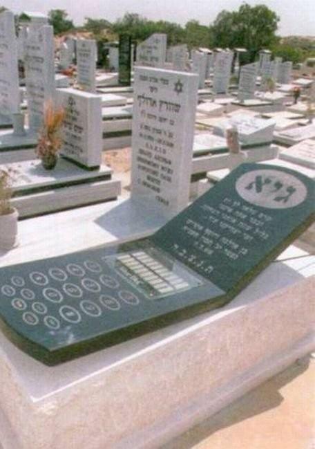 phone grave