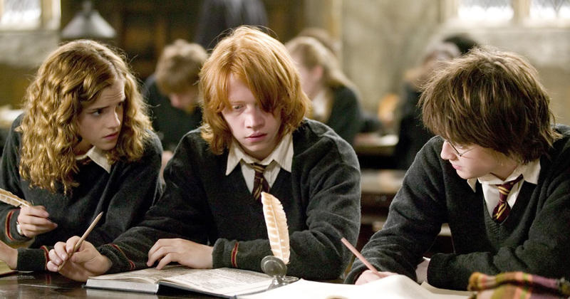 Harry Potter à l'école des sorciers - Jedisjeux - et les autres jours aussi