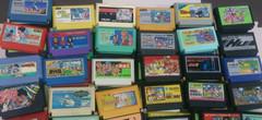 Elle vend la collection de jeux Famicom de son mari, pour aller faire du shopping