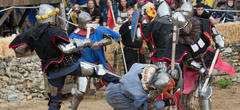 Le béhourd : un sport médiéval en armure pour devenir un chevalier