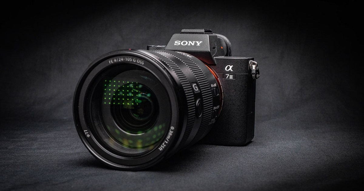 L'appareil photo hybride Sony Alpha 7 III affiche une remise folle à temps  pour Noël - Le Parisien