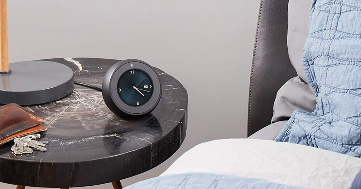 Promo sur le réveil connecté  Echo Spot contrôlé par Alexa
