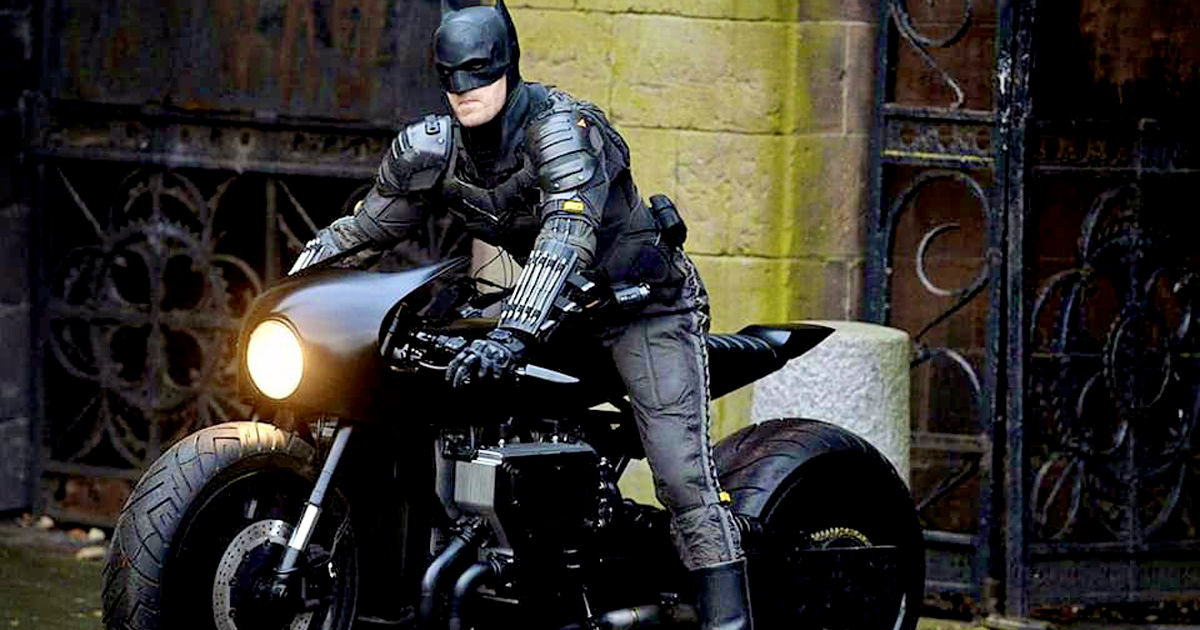 LEGO Technic Le Batcycle de Batman : une construction culte à réaliser image