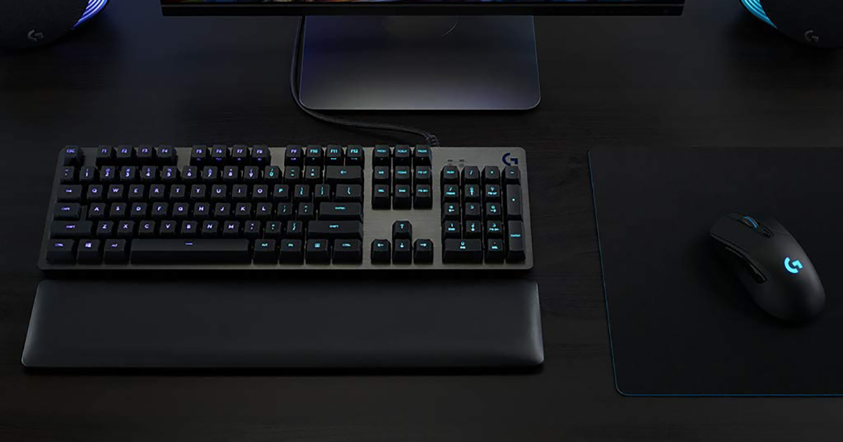 Le clavier gaming mécanique Logitech G513Carbon Lightsync RVB passe à  moitié prix