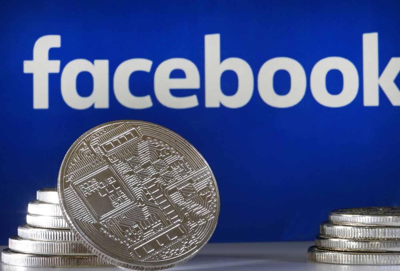 Facebook : Mark Zuckerberg a officialisé sa cryptomonnaie, le Libra