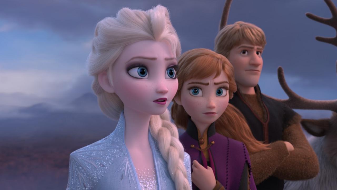 Image inédite de la Reine des neiges 2 : Elsa et Anna ont bien changé ! 