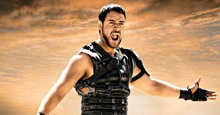 Gladiator :  à l'occasion des 20 ans du film, Russell Crowe dévoile que la fin aurait pu être très différente !