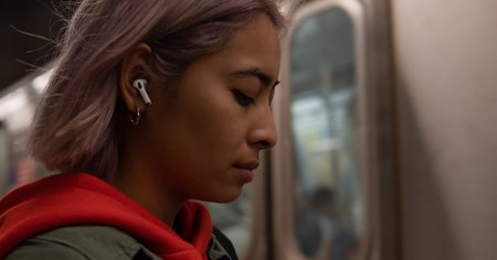 Soldes : les Apple AirPods Pro et leur boîtier de charge sont à -35% !