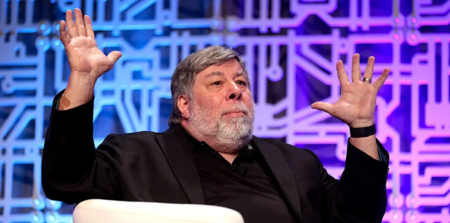 Steve Wozniak, le cofondateur d'Apple, appelle les utilisateurs de Facebok à trouver un moyen de quitter la plateforme