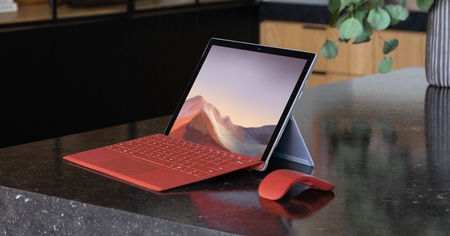 Grosse vente flash sur le MEGA pack PC portable Hybride Microsoft Surface Pro 7 avec son clavier, sa souris et son stylet