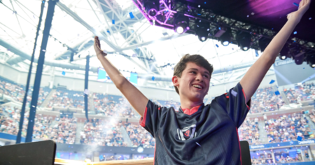 Fortnite : âgé de 16 ans seulement, Bugha remporte la Fortnite World Cup et 3 millions de dollars