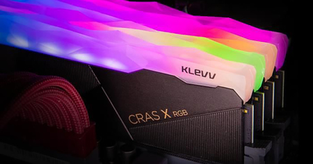 Super promo sur un kit mémoire DDR4 16 Go RGB personnalisable