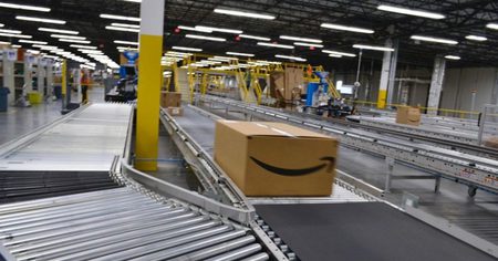 Amazon : un appel au boycott de la plateforme pour les fêtes de Noël