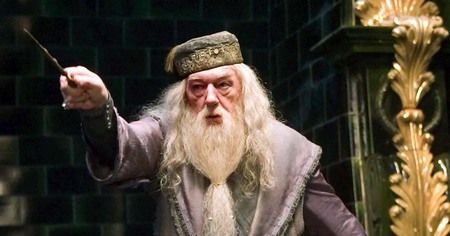 Harry Potter : Michael Gambon, l'acteur de Dumbledore, est mort, les fans sont en deuil