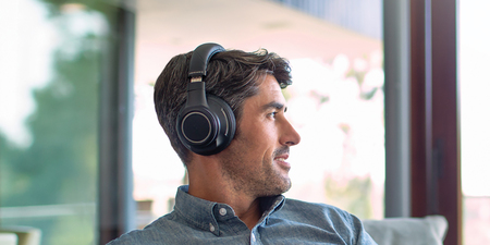 Chute de prix pour le casque sans fil à réduction de bruit active Plantronics Backbeat Pro 2