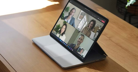 Microsoft Surface Laptop Studio : le PC portable hybride qui se transforme en studio de création