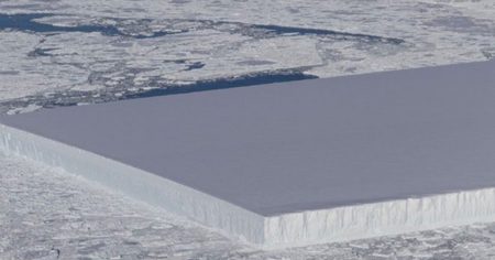 La Nasa a découvert un iceberg parfait en forme de rectangle