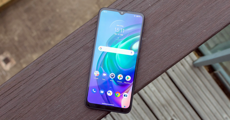 Motorola Moto G10 : ce pack avec coque de protection en verre trempé est à moins de 130 euros