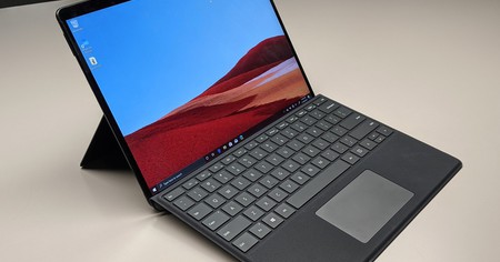 Plus de 40% de réduction sur le PC Hybride Microsoft Surface Pro X