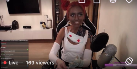 Twitch : une streameuse blanche bannie pour son cosplay de Lifeline d'Apex Legends