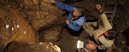 Des archéologues découvrent pour la première fois un morceau de crâne de l'Homme de Denisova