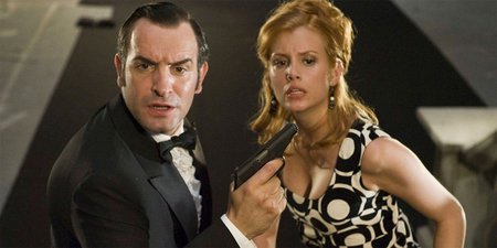 OSS 117 : Alerte Rouge en Afrique Noire, un titre et une date de sortie pour la comédie avec Jean Dujardin