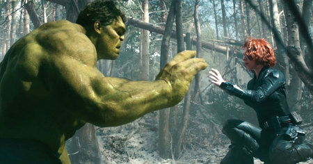 Avengers : voilà pourquoi il n'y a pas eu de romance entre Black Widow et Hulk